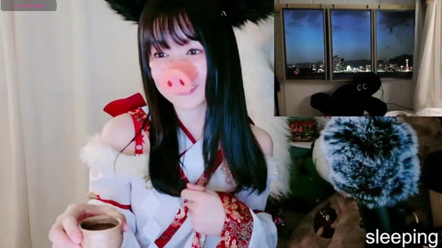 Gallery image thumbnail from meows's myfreecams stream on, 01/01/2024, 06:40 image 12 of 20