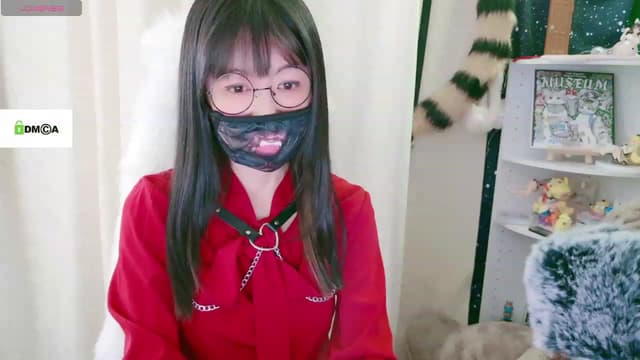 Gallery image thumbnail from meows's myfreecams stream on, 01/28/2024, 07:27 image 15 of 20