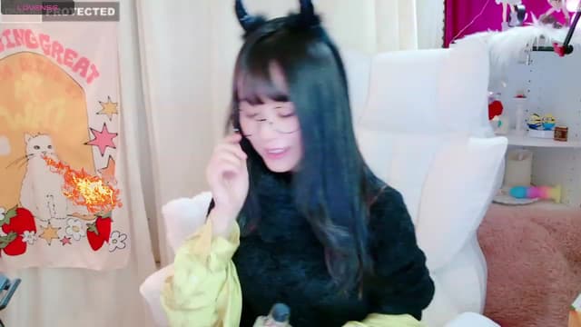 Gallery image thumbnail from meows's myfreecams stream on, 03/03/2024, 06:42 image 9 of 20