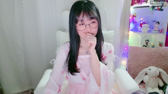 Gallery image thumbnail from meows's myfreecams stream on, 03/30/2024, 07:00 image 5 of 20
