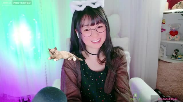 Gallery image thumbnail from meows's myfreecams stream on, 04/13/2024, 06:39 image 16 of 20