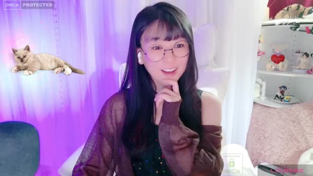 Gallery image thumbnail from meows's myfreecams stream on, 04/13/2024, 06:39 image 3 of 20