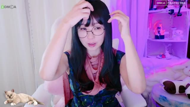 Gallery image thumbnail from meows's myfreecams stream on, 05/04/2024, 05:55 image 2 of 20