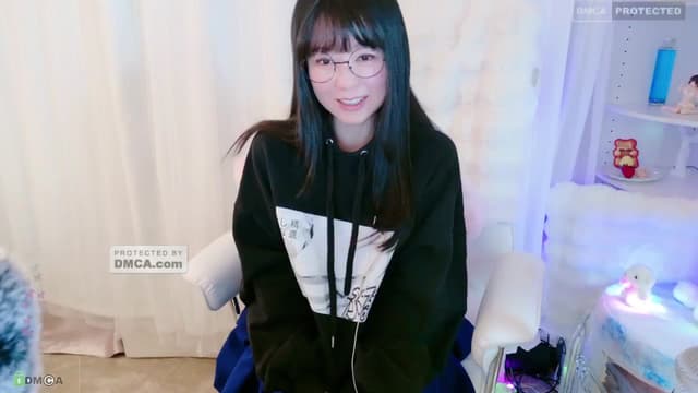 Gallery image thumbnail from meows's myfreecams stream on, 05/18/2024, 05:46 image 13 of 20
