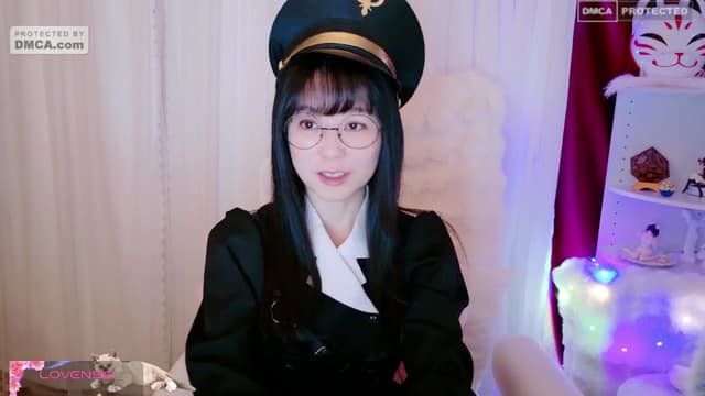 Gallery image thumbnail from meows's myfreecams stream on, 05/25/2024, 06:01 image 14 of 20