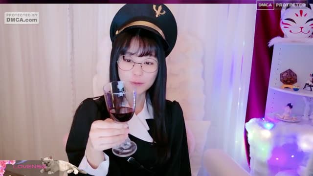 Gallery image thumbnail from meows's myfreecams stream on, 05/25/2024, 06:01 image 19 of 20