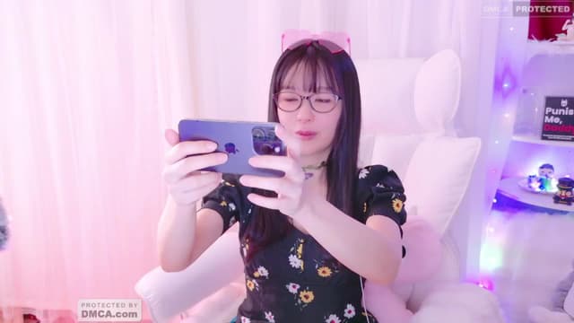 Gallery image thumbnail from meows's myfreecams stream on, 06/15/2024, 05:57 image 20 of 20