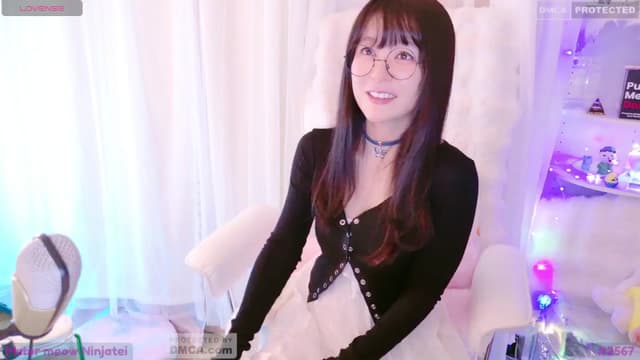 Gallery image thumbnail from meows's myfreecams stream on, 07/06/2024, 05:56 image 12 of 20