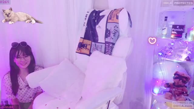 Gallery image thumbnail from meows's myfreecams stream on, 08/10/2024, 05:28 image 16 of 20