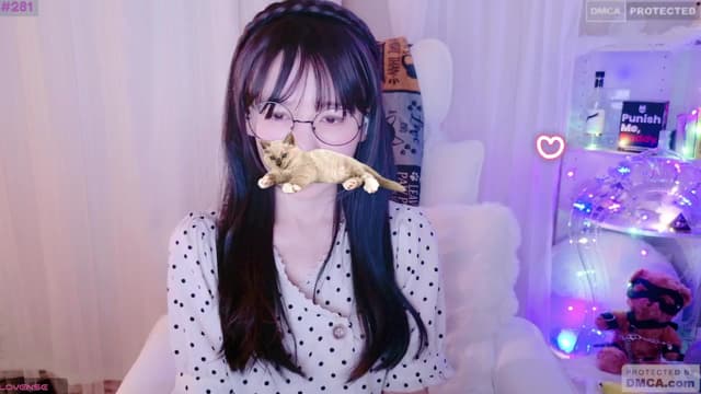 Gallery image thumbnail from meows's myfreecams stream on, 08/10/2024, 05:28 image 8 of 20