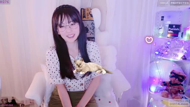 Gallery image thumbnail from meows's myfreecams stream on, 08/10/2024, 05:28 image 14 of 20