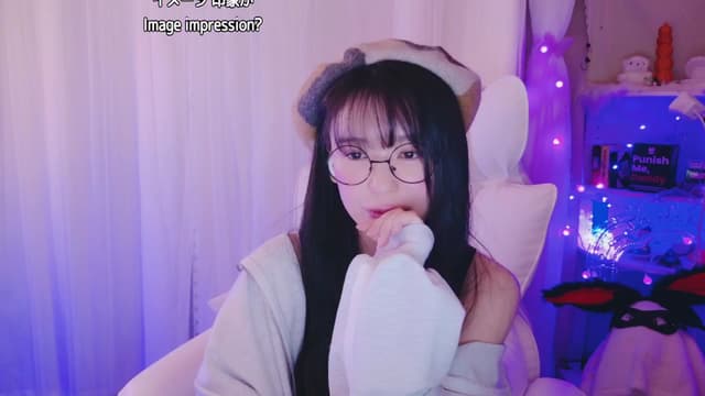 Gallery image thumbnail from meows's myfreecams stream on, 09/28/2024, 05:22 image 19 of 20