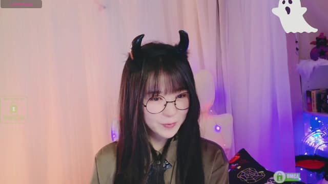 Gallery image thumbnail from meows's myfreecams stream on, 10/05/2024, 05:42 image 10 of 20