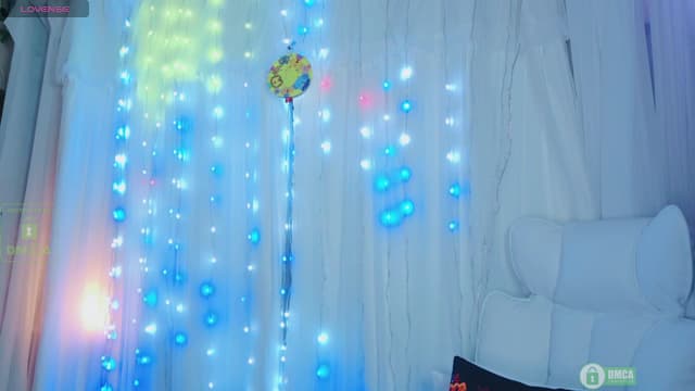 Gallery image thumbnail from meows's myfreecams stream on, 10/19/2024, 07:02 image 5 of 20