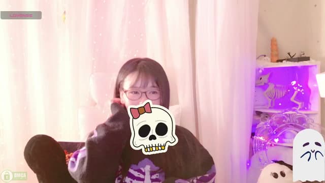 Gallery image thumbnail from meows's myfreecams stream on, 11/01/2024, 05:33 image 6 of 20
