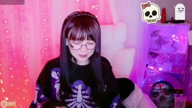 Gallery image thumbnail from meows's myfreecams stream on, 11/01/2024, 05:33 image 17 of 20