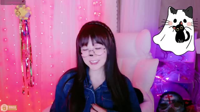 Gallery image thumbnail from meows's myfreecams stream on, 11/01/2024, 06:00 image 13 of 20