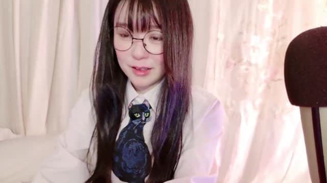 Gallery image thumbnail from meows's myfreecams stream on, 11/17/2024, 08:07 image 13 of 20