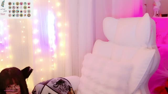 Gallery image thumbnail from meows's myfreecams stream on, 12/01/2024, 06:35 image 13 of 20