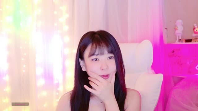 Gallery image thumbnail from meows's myfreecams stream on, 12/01/2024, 06:35 image 2 of 20
