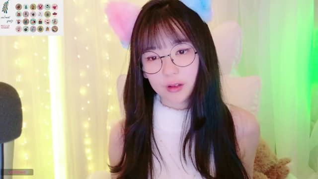 Gallery image thumbnail from meows's myfreecams stream on, 12/02/2024, 07:09 image 12 of 20