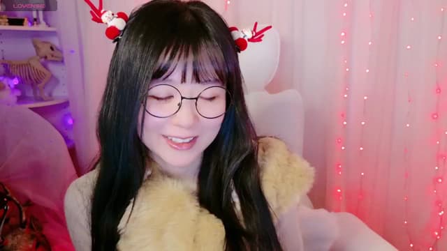 Gallery image thumbnail from meows's myfreecams stream on, 12/07/2024, 05:36 image 19 of 20