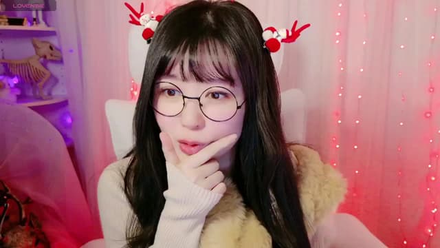 Gallery image thumbnail from meows's myfreecams stream on, 12/07/2024, 05:36 image 17 of 20
