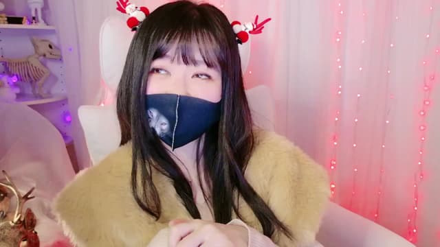 Gallery image thumbnail from meows's myfreecams stream on, 12/07/2024, 07:25 image 18 of 20