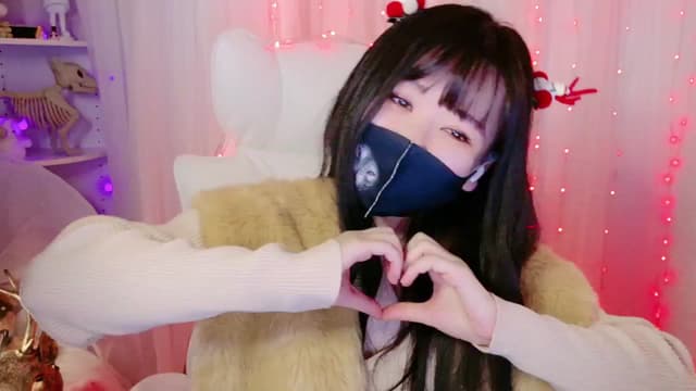 Gallery image thumbnail from meows's myfreecams stream on, 12/07/2024, 07:25 image 17 of 20