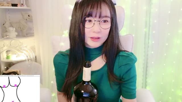 Gallery image thumbnail from meows's myfreecams stream on, 12/08/2024, 06:02 image 16 of 20