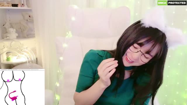 Gallery image thumbnail from meows's myfreecams stream on, 12/08/2024, 06:02 image 17 of 20