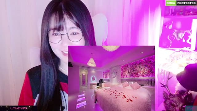 Gallery image thumbnail from meows's myfreecams stream on, 12/21/2024, 04:41 image 20 of 20