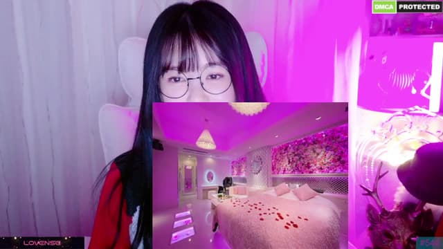 Gallery image thumbnail from meows's myfreecams stream on, 12/21/2024, 04:41 image 10 of 20