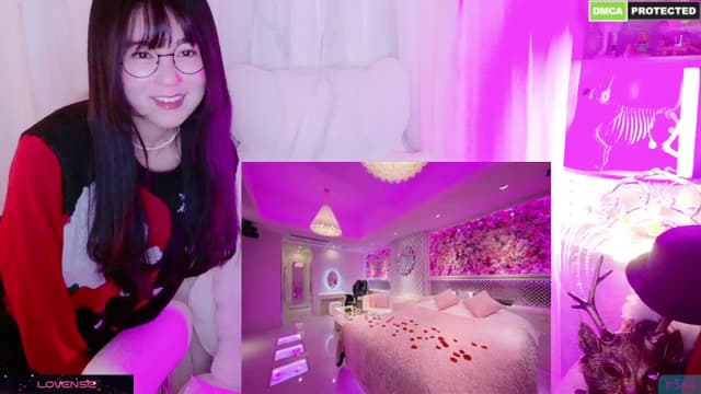 Gallery image thumbnail from meows's myfreecams stream on, 12/21/2024, 04:41 image 18 of 20