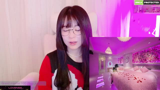 Gallery image thumbnail from meows's myfreecams stream on, 12/21/2024, 05:18 image 2 of 20