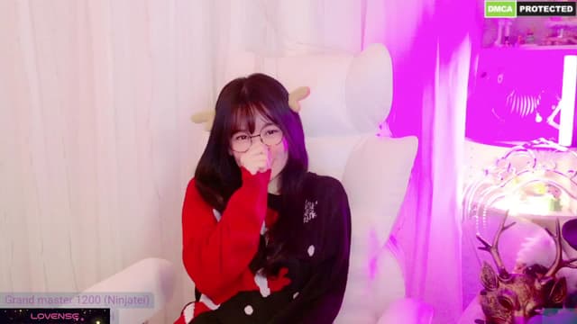 Gallery image thumbnail from meows's myfreecams stream on, 12/21/2024, 05:18 image 14 of 20