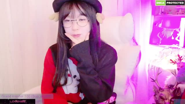 Gallery image thumbnail from meows's myfreecams stream on, 12/21/2024, 05:18 image 10 of 20