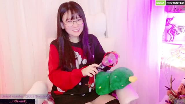 Gallery image thumbnail from meows's myfreecams stream on, 12/21/2024, 08:02 image 11 of 20