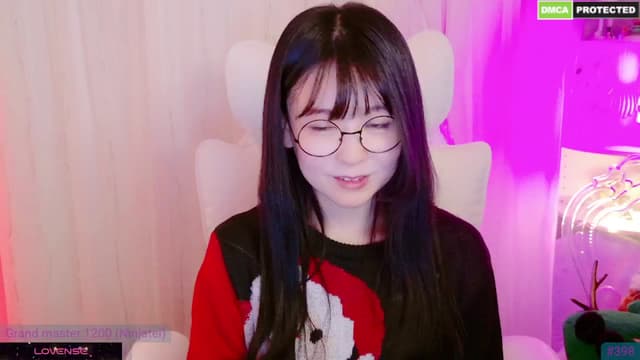 Gallery image thumbnail from meows's myfreecams stream on, 12/21/2024, 08:02 image 15 of 20