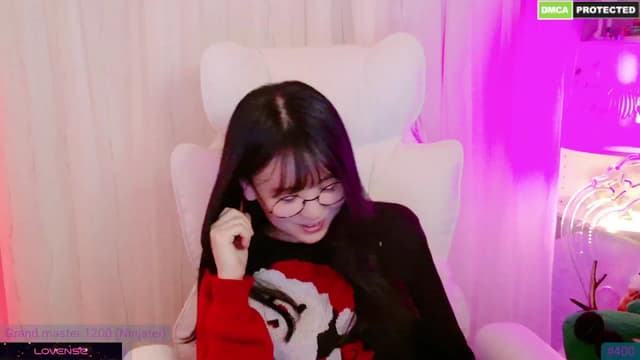 Gallery image thumbnail from meows's myfreecams stream on, 12/21/2024, 08:02 image 19 of 20