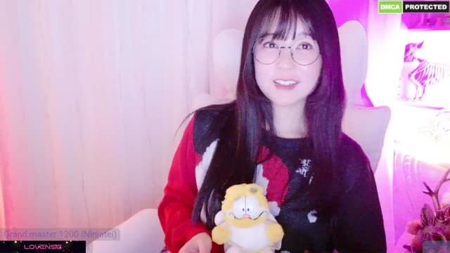 Gallery image thumbnail from meows's myfreecams stream on, 12/21/2024, 08:02 image 1 of 20