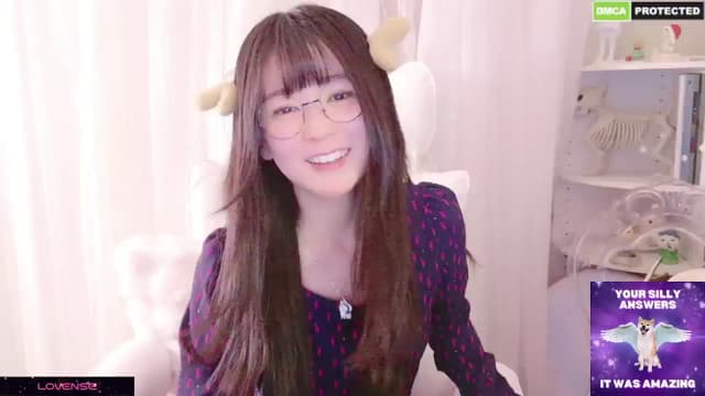 Gallery image thumbnail from meows's myfreecams stream on, 12/22/2024, 06:12 image 6 of 20