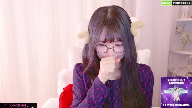 Gallery image thumbnail from meows's myfreecams stream on, 12/22/2024, 06:12 image 15 of 20