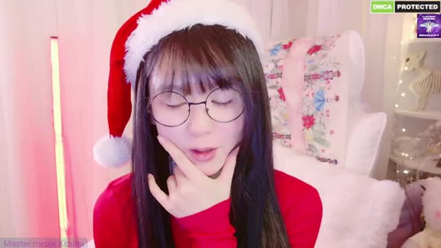 Gallery image thumbnail from meows's myfreecams stream on, 12/25/2024, 06:26 image 17 of 20