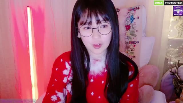 Gallery image thumbnail from meows's myfreecams stream on, 12/25/2024, 08:18 image 7 of 20