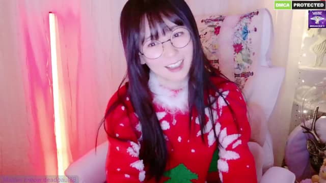 Gallery image thumbnail from meows's myfreecams stream on, 12/25/2024, 08:18 image 16 of 20