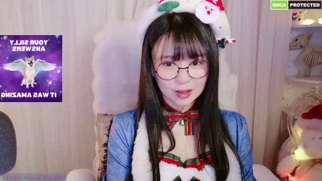 Gallery image thumbnail from meows's myfreecams stream on, 12/28/2024, 05:16 image 11 of 20