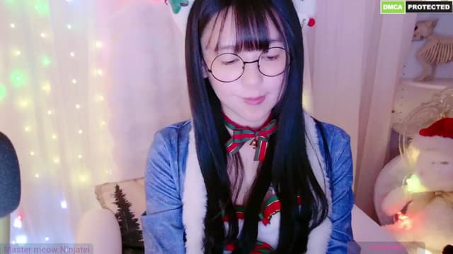 Gallery image thumbnail from meows's myfreecams stream on, 12/28/2024, 06:34 image 12 of 20