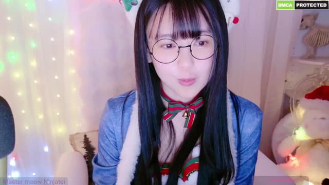Gallery image thumbnail from meows's myfreecams stream on, 12/28/2024, 06:34 image 9 of 20