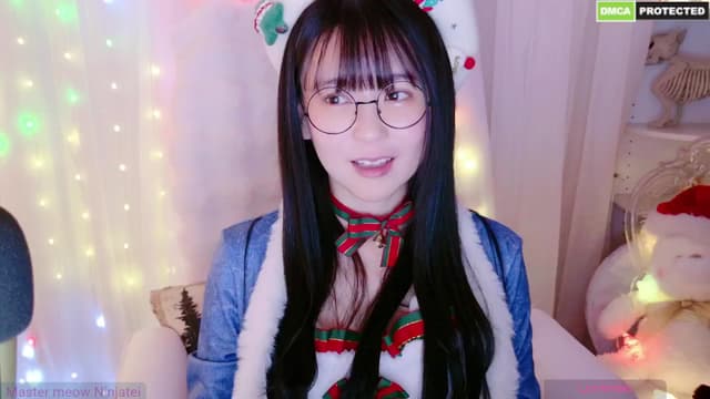 Gallery image thumbnail from meows's myfreecams stream on, 12/28/2024, 06:34 image 19 of 20
